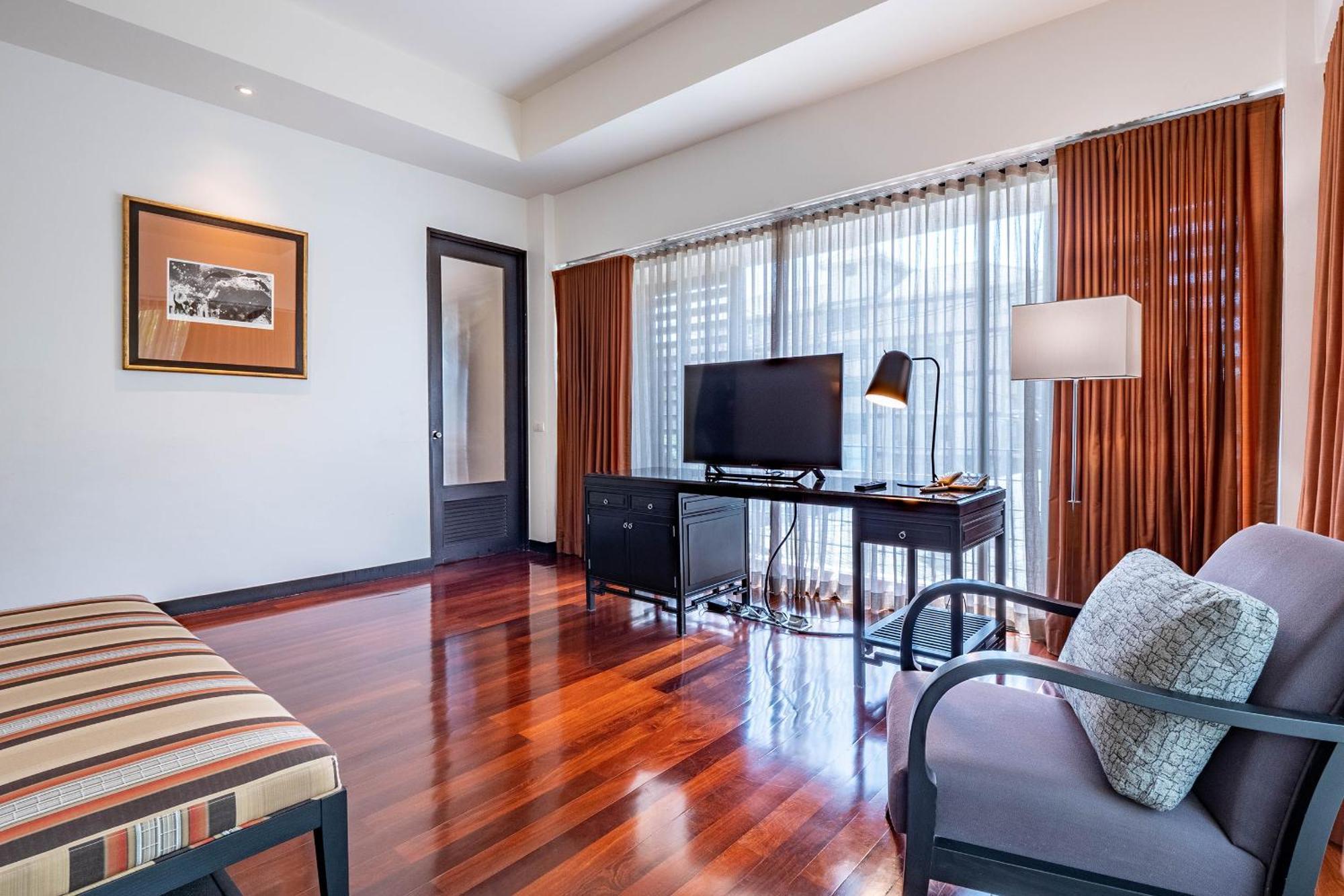 ลักซ์ เรซสิเดนท์ Aparthotel Pattaya ภายนอก รูปภาพ
