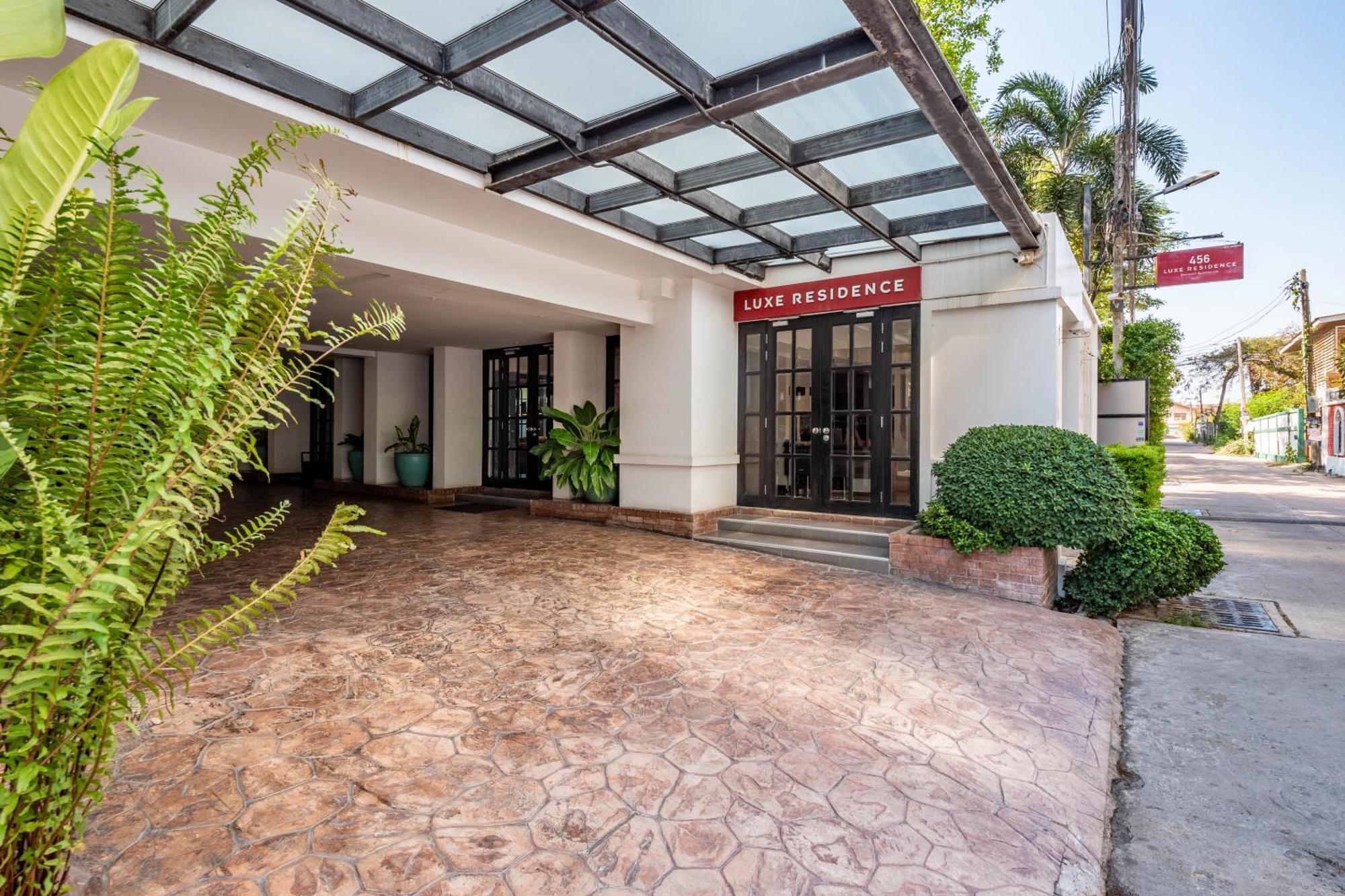ลักซ์ เรซสิเดนท์ Aparthotel Pattaya ภายนอก รูปภาพ