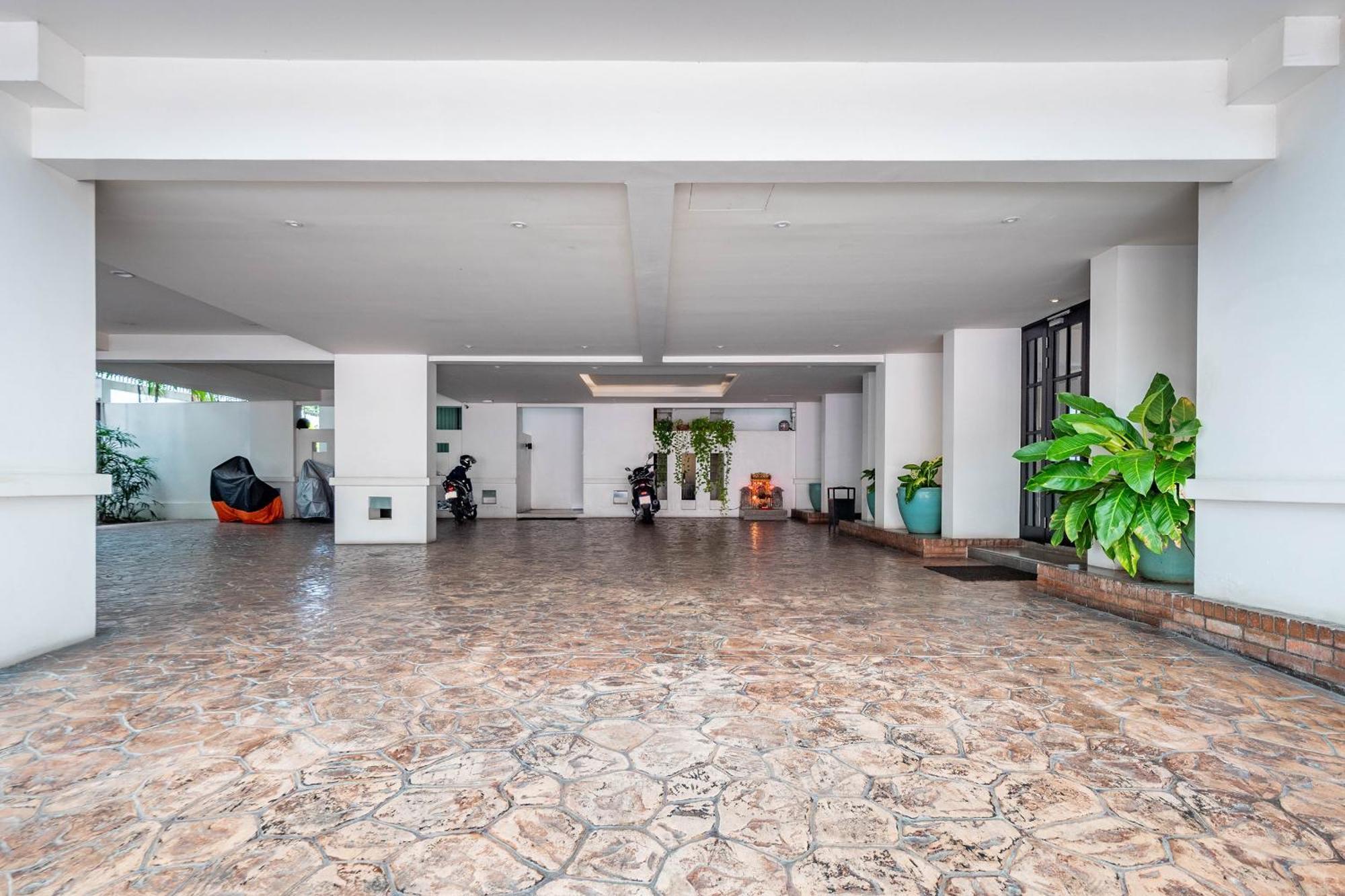 ลักซ์ เรซสิเดนท์ Aparthotel Pattaya ภายนอก รูปภาพ